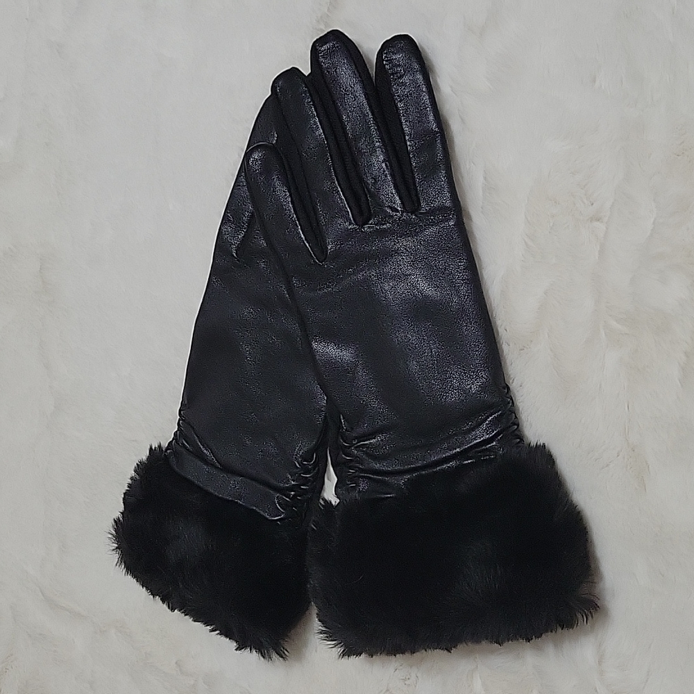 Thinsulate Leather, Fabric and Faux Fur Gloves Winter